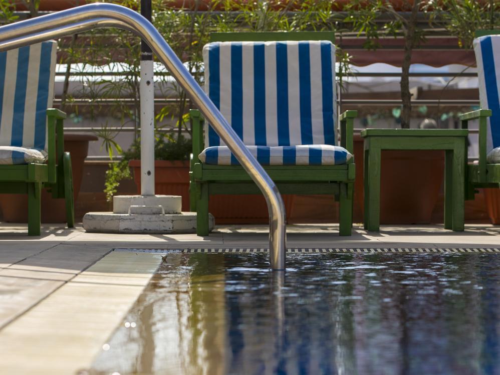 Hotel Golden Tulip Suites