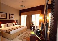 Golden Tulip Suites Dubai