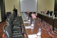 Hotel Golden Tulip Suites Dubai