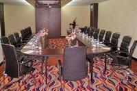 Golden Tulip Suites 3*