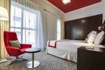 Hotel Golden Tulip Suites Dubai