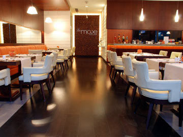 Hotel Golden Tulip Suites 3*