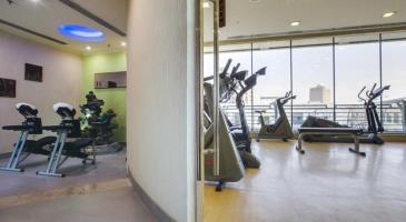 Golden Tulip Suites Hotel 3*