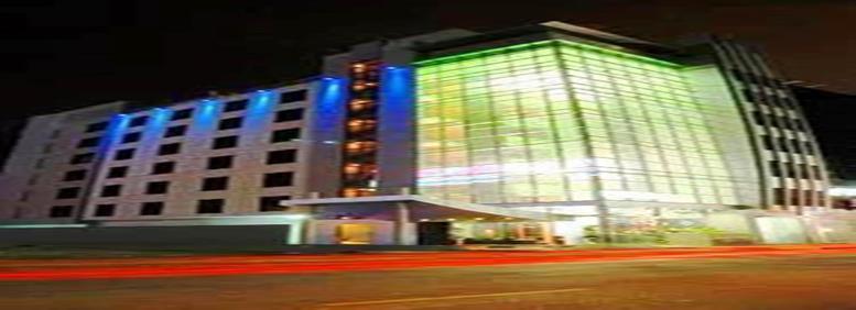 Golden Tulip Suites Hotel Dubai
